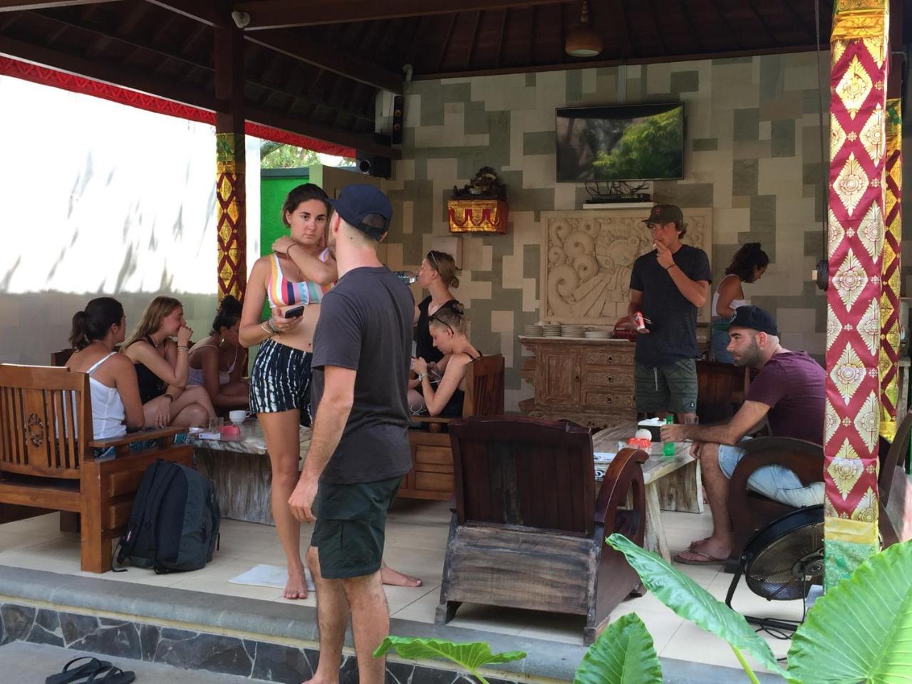 Lembongan Hostel Nusa Lembongan Dış mekan fotoğraf